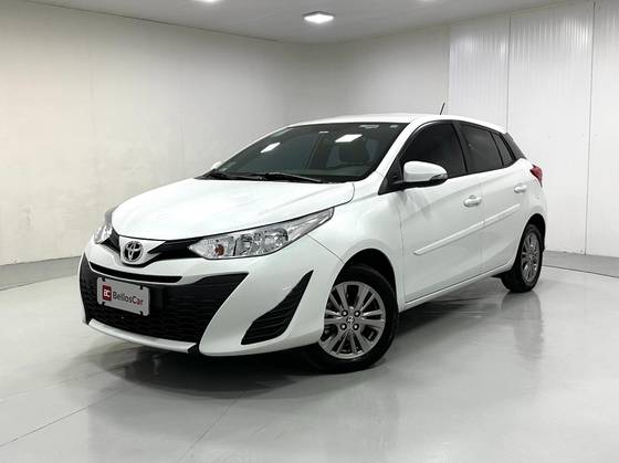 TOYOTA YARIS 1.5 16V FLEX XL PLUS CONNECT MULTIDRIVE TOYOTA YARIS 1.5 16V FLEX XL PLUS CONNECT MULTIDRIVE